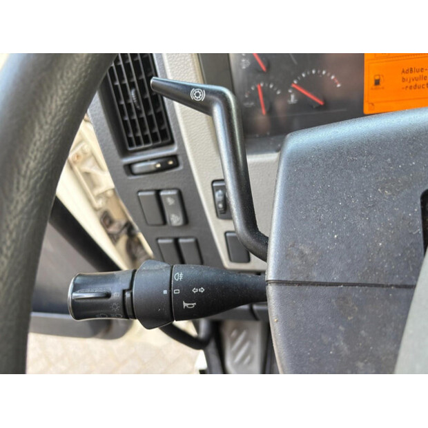 2017 فولفو FL-46474768