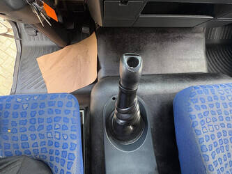 2005-man-l2000-1440737-46474819