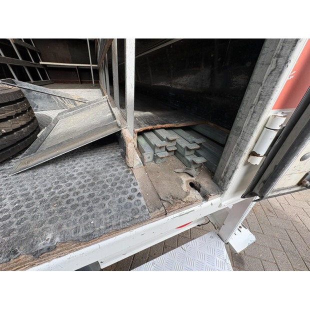 2005 مان L2000-46474823