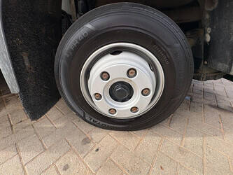 2005-man-l2000-1440737-46474824