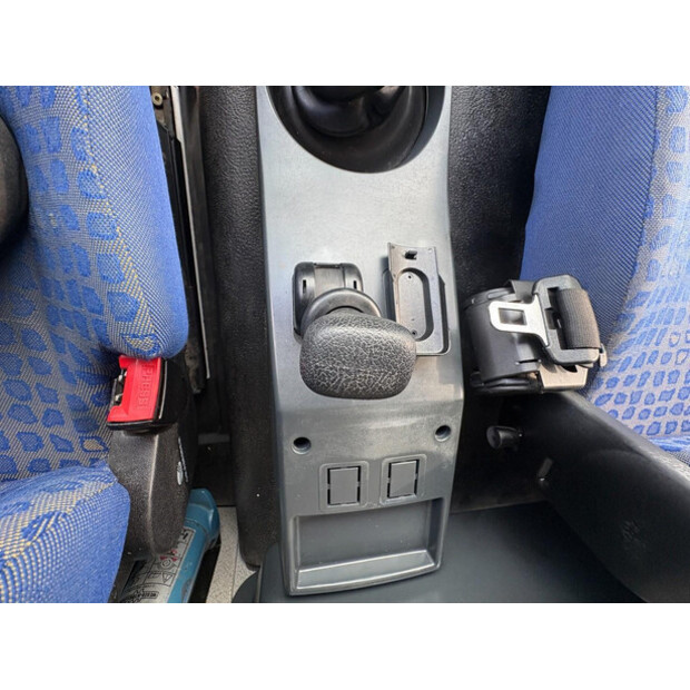 2005 مان L2000-46474829