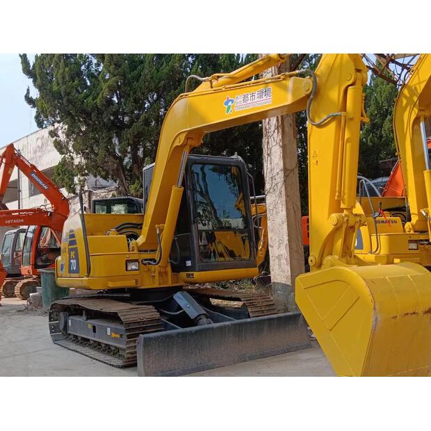 2020 Komatsu 30-46474976