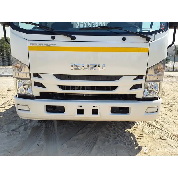 2024 Isuzu NPR-46474989