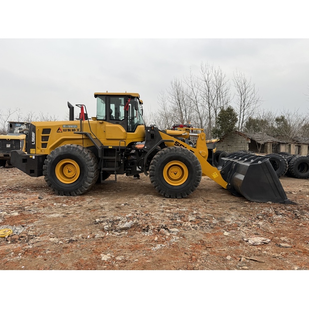 2025 SDLG LG968F-46475105