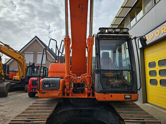 2013-doosan-dx180lc-3-46475180