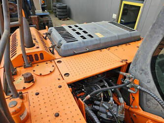 2013-doosan-dx180lc-3-46475197