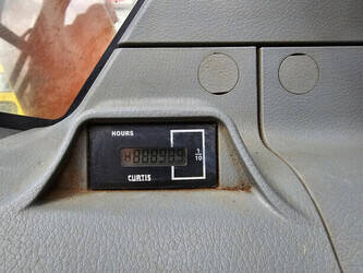 2013-doosan-dx180lc-3-46475215