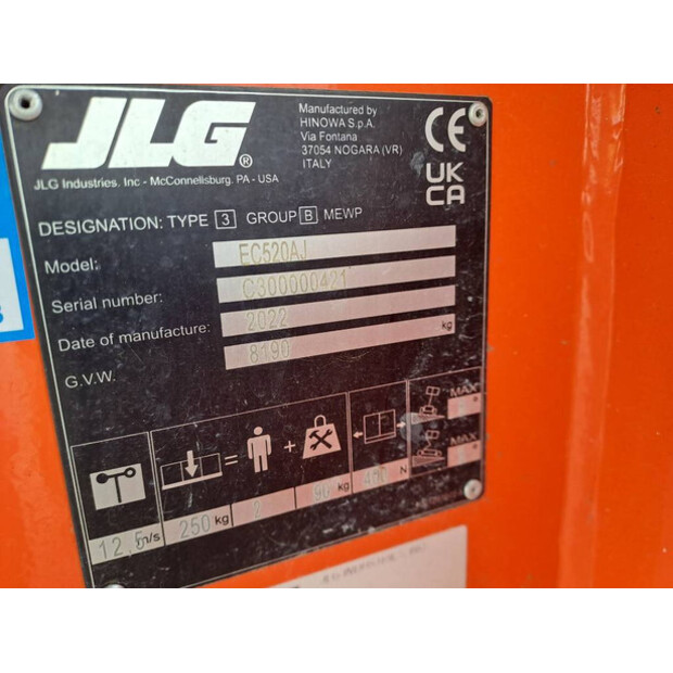 2022 جيه ال جي EC520AJ-46475292