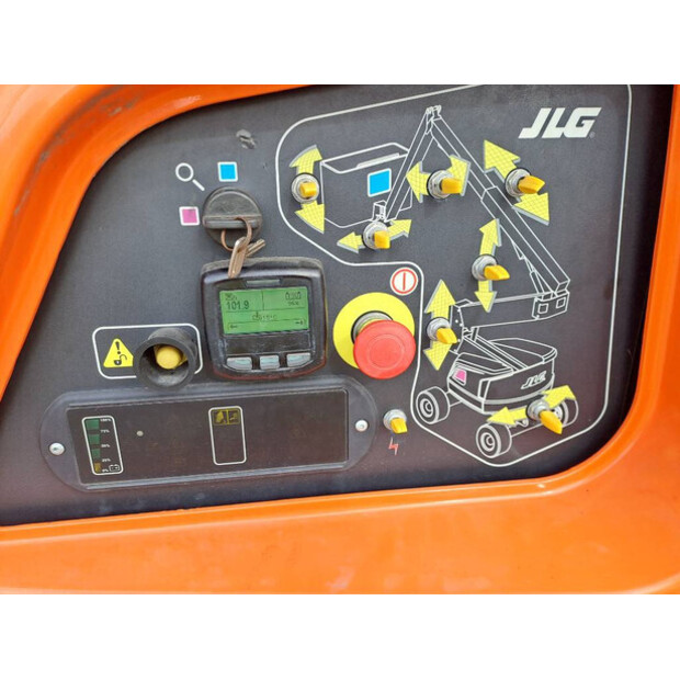 2022 جيه ال جي EC520AJ-46475294