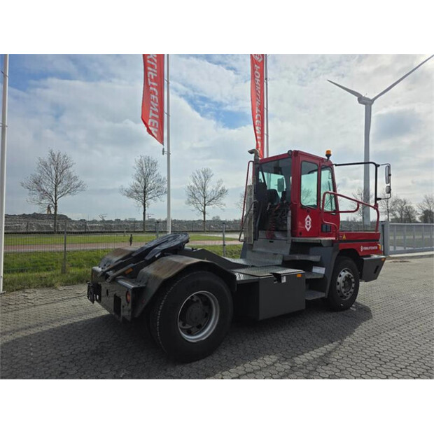 2020 Terberg YT222-46475713