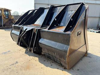 2023-caterpillar-966g-1440823-46476109