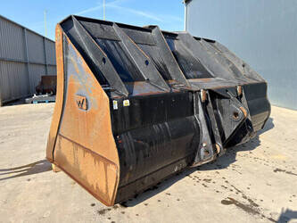 2023-caterpillar-966g-1440823-46476111