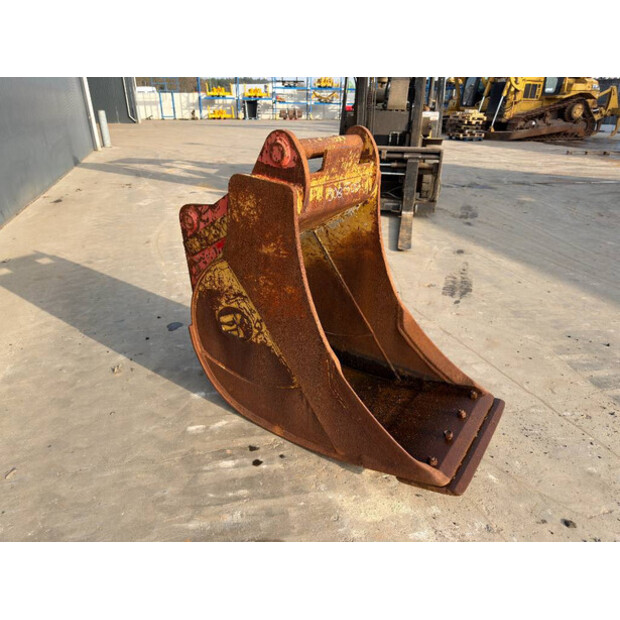 2017 OilQuick OQ65-46476135