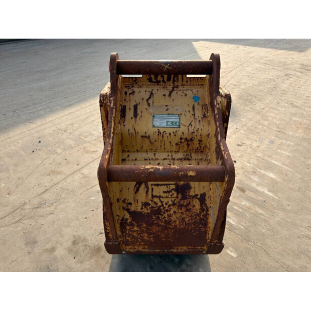 2017 OilQuick OQ65-46476137