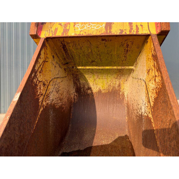 2015 فيراكتيرت CW20-46476165