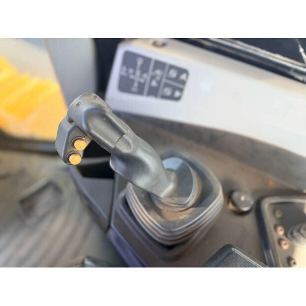 2016 كاتربيلر D6T XL-46476787