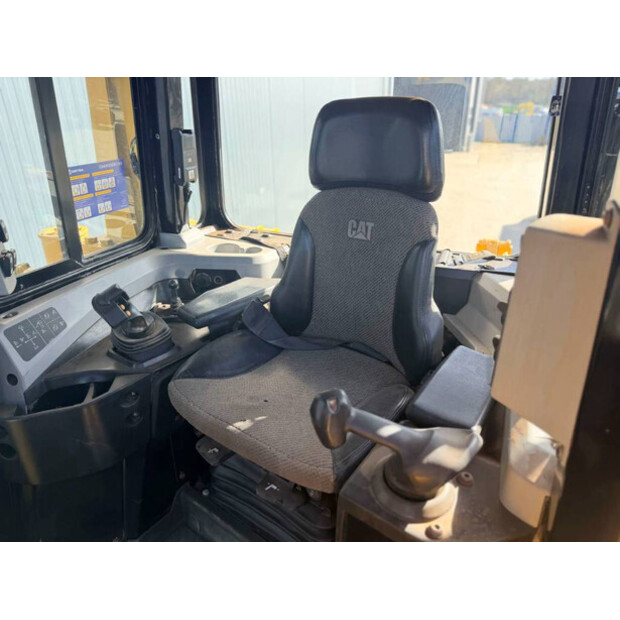 2016 كاتربيلر D6T XL-46476789