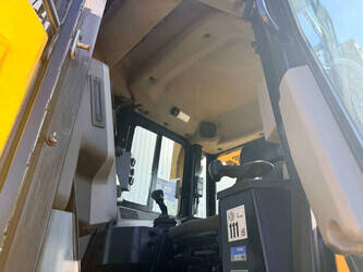 2016-caterpillar-d6t-xl-1440918-46476790