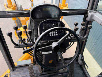 2010-volvo-g930-ce-46476841