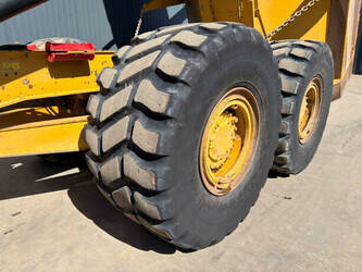 2016-caterpillar-730c2-1440920-46476912