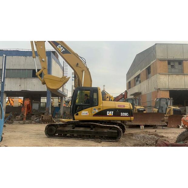2022 كاتربيلر 320C-46477266