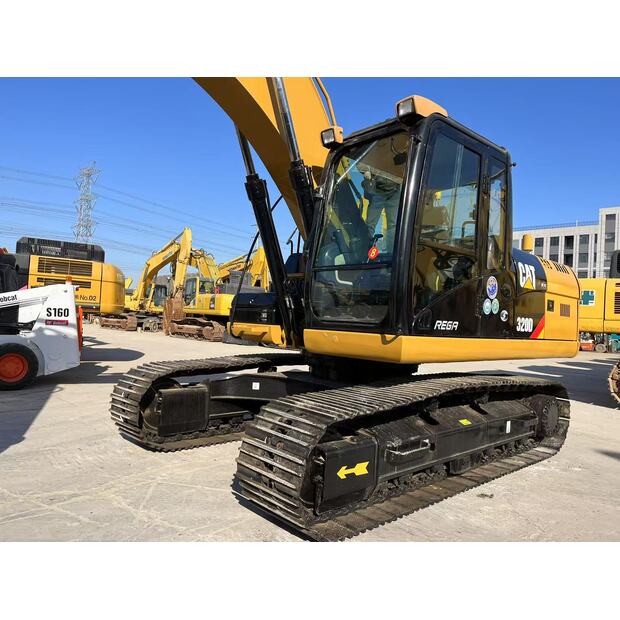 2019 Caterpillar 320D-46477271