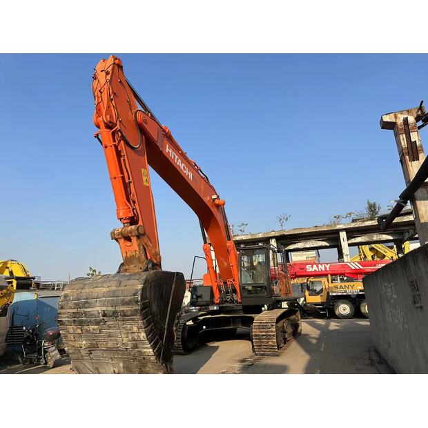 2019 Komatsu ZX470-46477658
