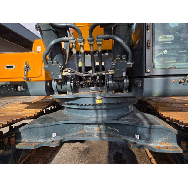 2016 هيونداي HX520L-46477877