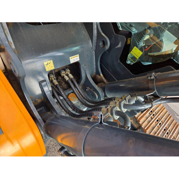 2016 هيونداي HX520L-46477878