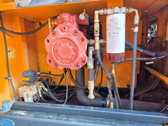 2016-hyundai-hx520l-1413309-46477884