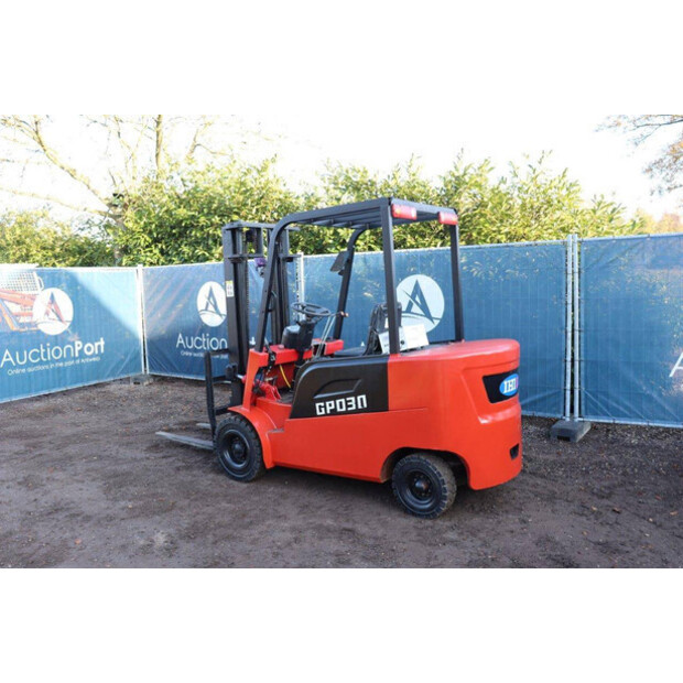 2024 IHI GPD30-46477891