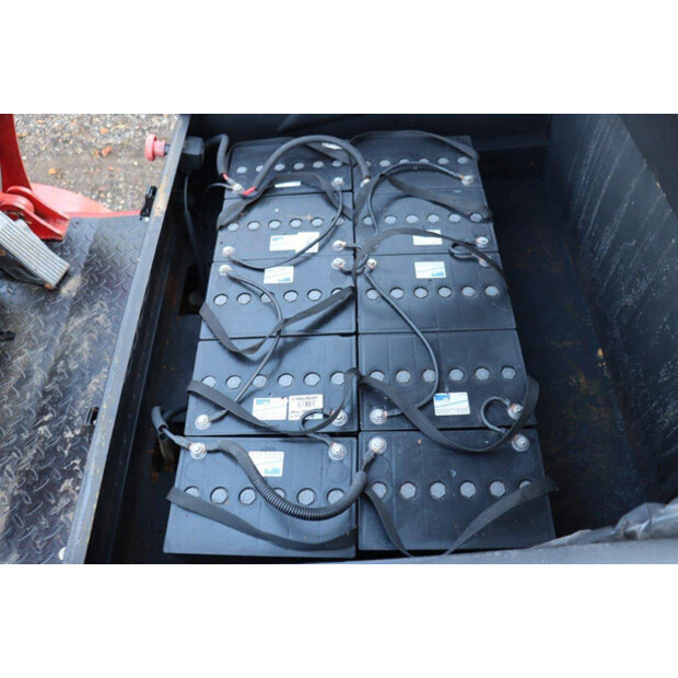 2024 IHI GPD30-46477904