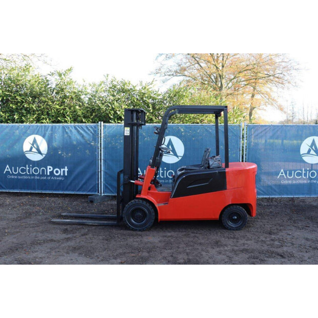 2024 IHI GPD30-46477919