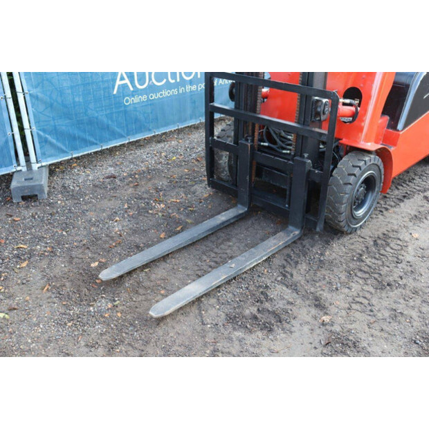 2024 IHI GPD30-46477926