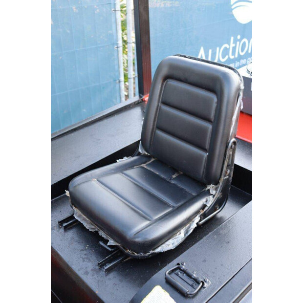 2024 IHI GPD30-46477942