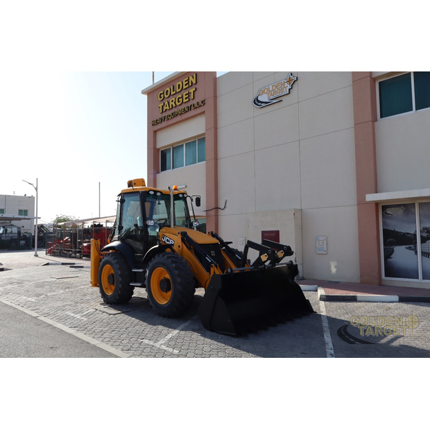 2023 جيه سي بي 4CX-46481460