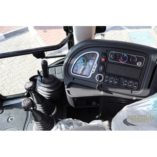 2023 جيه سي بي 4CX-46481476