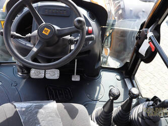 2023-jcb-4cx-1441015-46481477