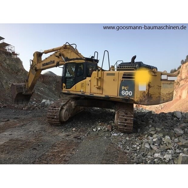 كوماتسو PC600-8K-46487376