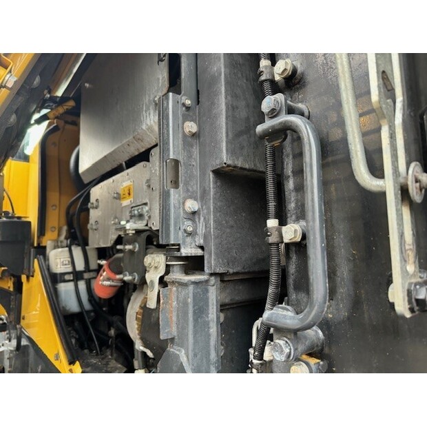 Komatsu WA270-8-46487520