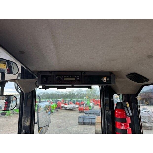 Komatsu WA270-8-46487528