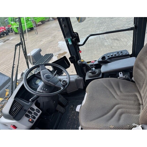 Komatsu WA270-8-46487530