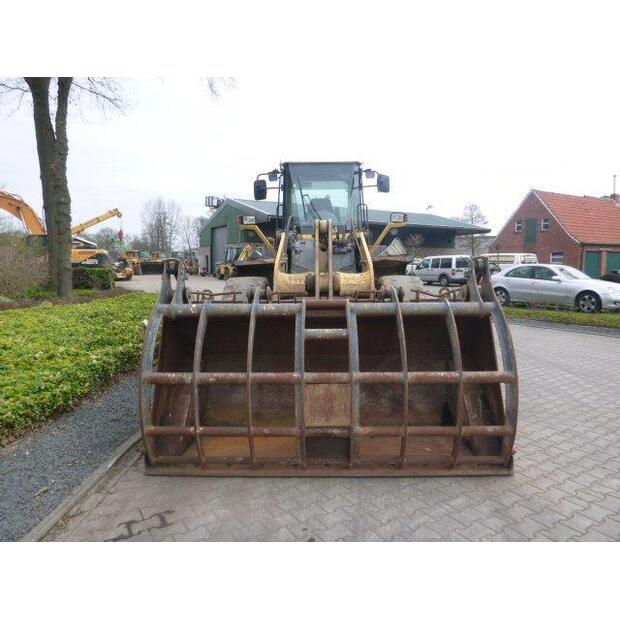 Komatsu WA320-5-46487571