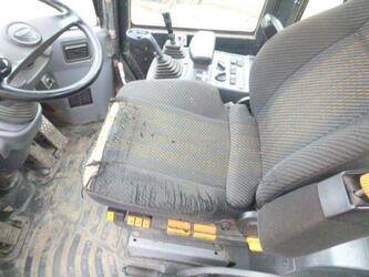 komatsu-wa320-5-1327433-46487585