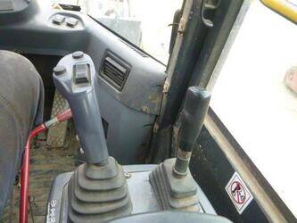 komatsu-wa320-5-1327433-46487589