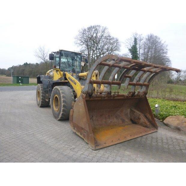 Komatsu WA320-5-46487591