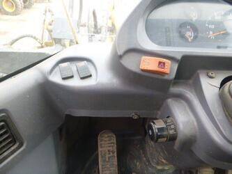 komatsu-wa320-5-1327433-46487606