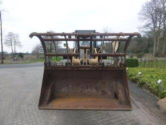 komatsu-wa320-5-1327433-46487609