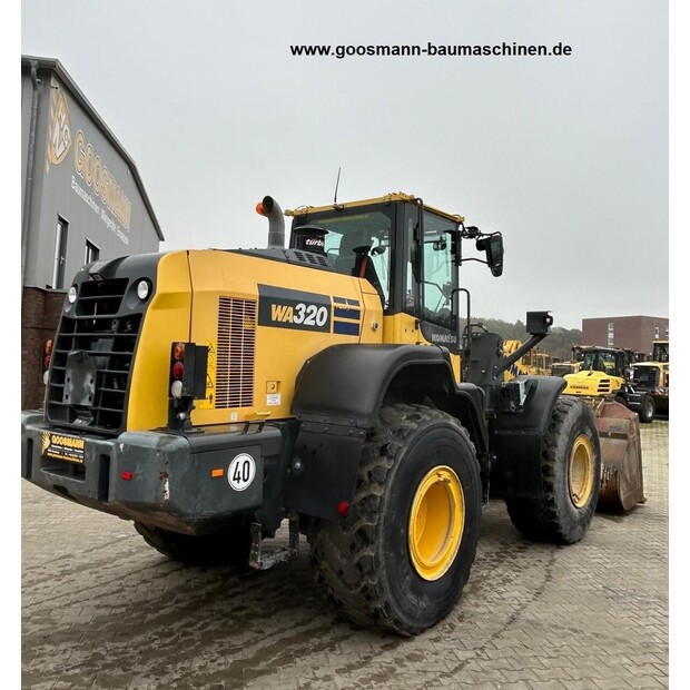 كوماتسو WA320-8-46487631