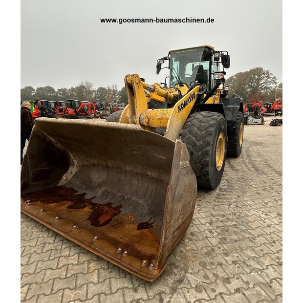 كوماتسو WA320-8-46487635